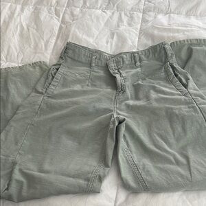 Pilcro Women’s Barrel leg Pants (Olibve color)